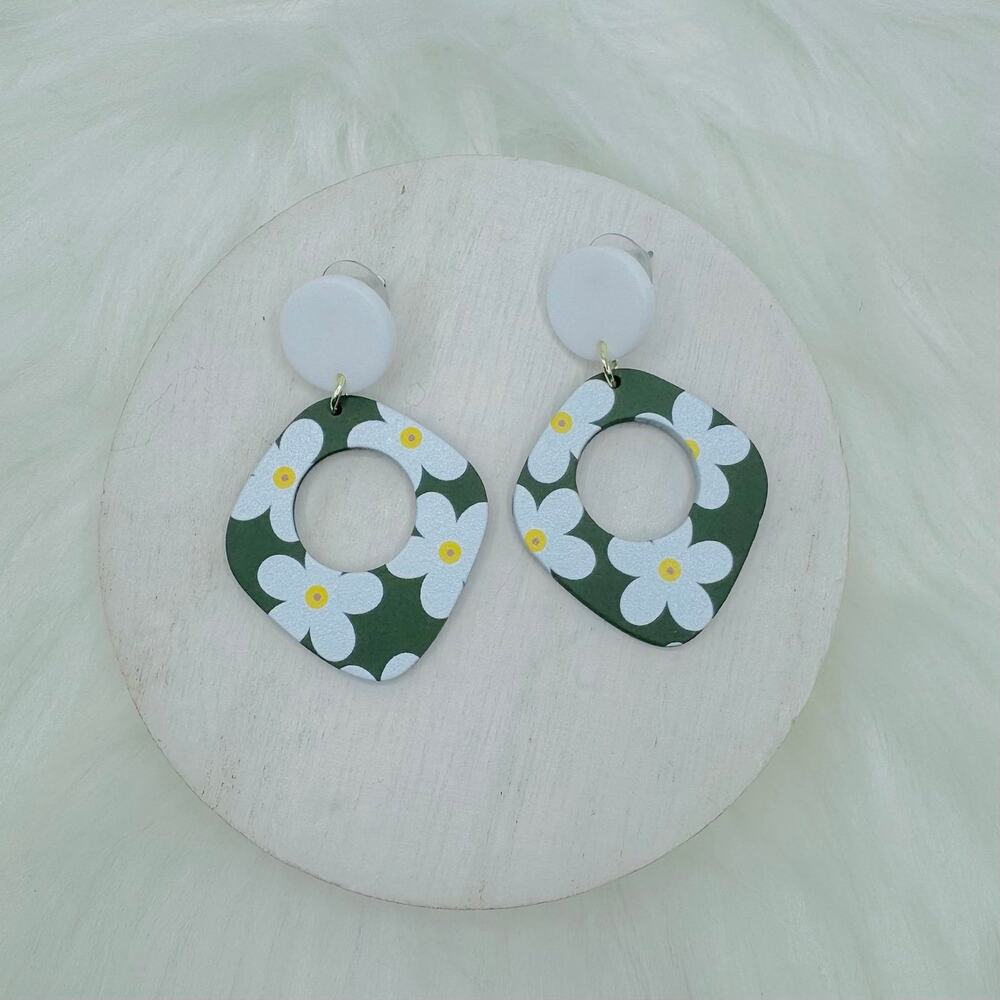 Acrylic Floral Dangle Earrings Style 1 - Picture 3 of 3